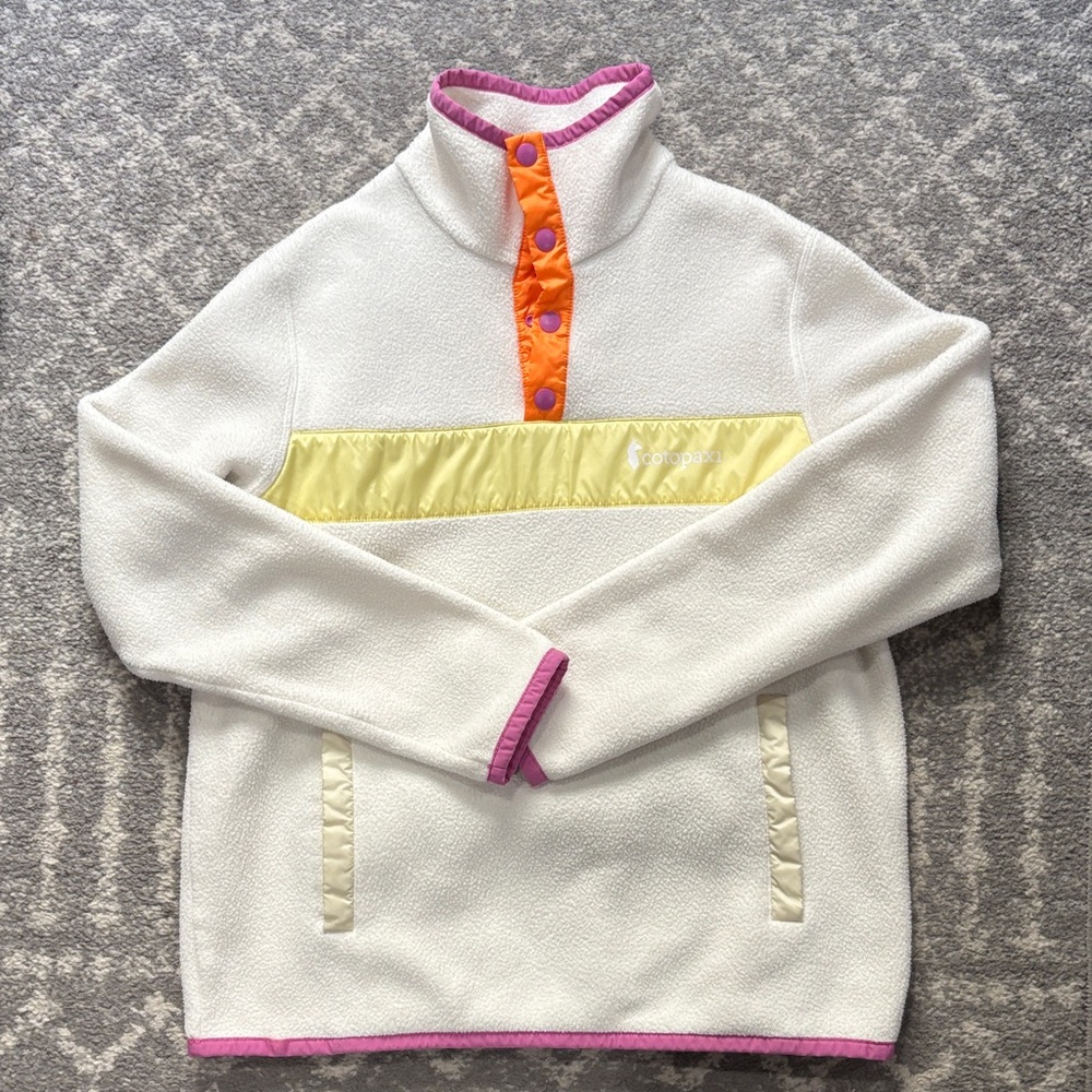 Cotopaxi Women's Cream and Yellow fleece jacket